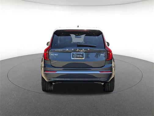 2026 Volvo XC90 B6 Ultra 7-Seater