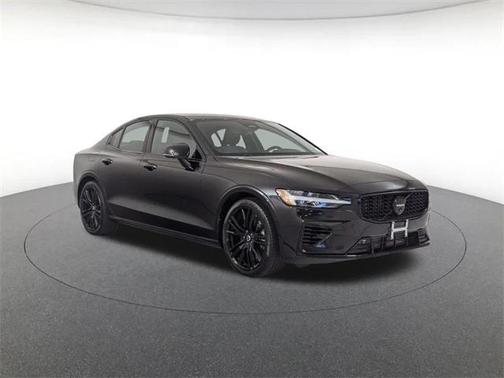2024 Volvo S60 Recharge Plug-In Hybrid T8 Plus Black Edition
