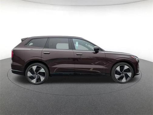 2025 Volvo EX90 Twin Motor Performance Ultra 6-Seater