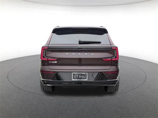 2025 Volvo EX90 Twin Motor Performance Ultra 6-Seater