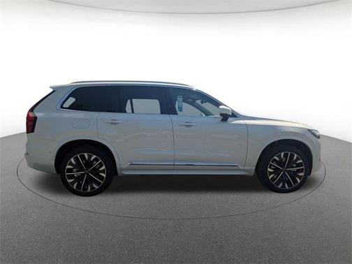 2025 Volvo XC90 Plug-In Hybrid T8 Plus 7-Seater