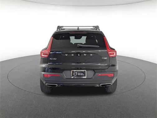 2020 Volvo XC40 T5 R-Design