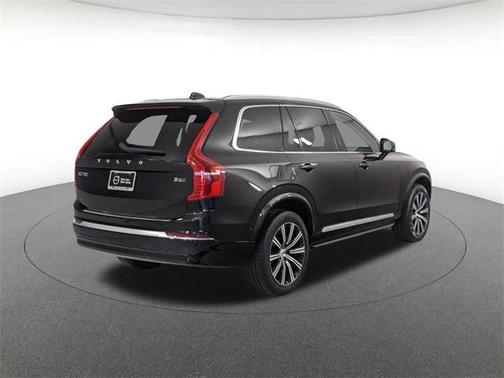 2023 Volvo XC90 B6 Plus 7-Seater