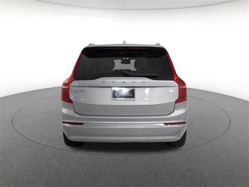 2023 Volvo XC90 Recharge Plug-In Hybrid T8 Ultimate Bright Theme 7-Seater