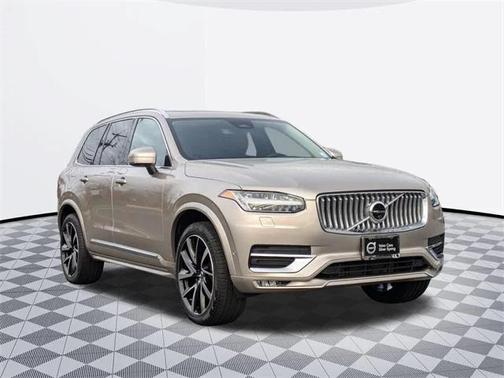 2025 Volvo XC90 B6 Plus 7-Seater