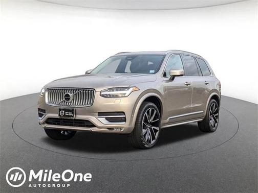 2025 Volvo XC90 B6 Plus 7-Seater
