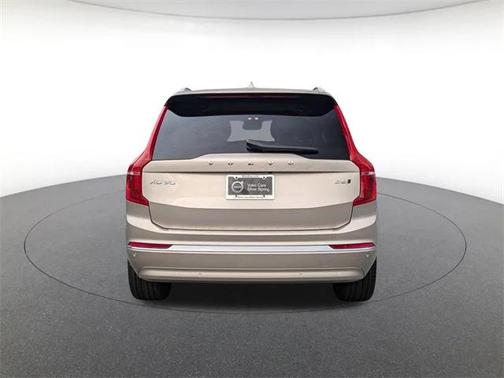 2025 Volvo XC90 B6 Plus 7-Seater