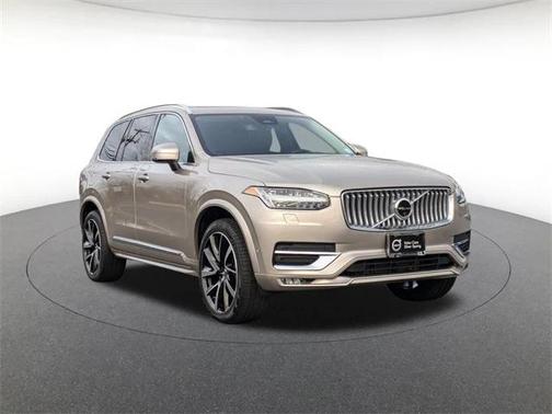 2025 Volvo XC90 B6 Plus 7-Seater