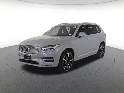 2024 Volvo XC90 B6 Ultimate Bright Theme 7-Seater