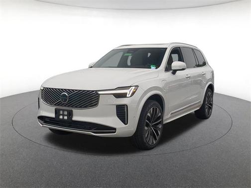 2025 Volvo XC90 Plug-In Hybrid T8 Ultra 7-Seater