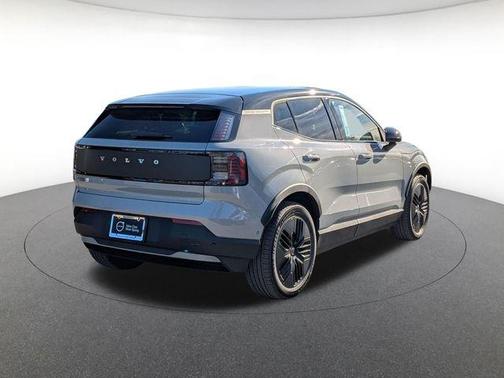 2026 Volvo EX30 Cross Country Ultra