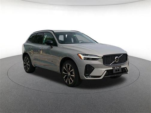 2025 Volvo XC60 Plus