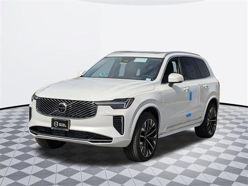 2025 Volvo XC90 Plug-In Hybrid T8 Ultra 7-Seater