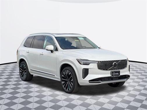 2025 Volvo XC90 Plug-In Hybrid T8 Ultra 7-Seater
