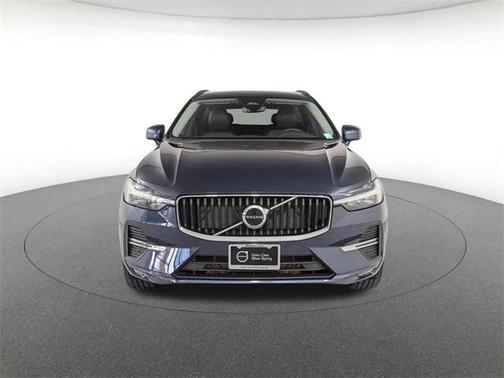 2023 Volvo XC60 B5 Core