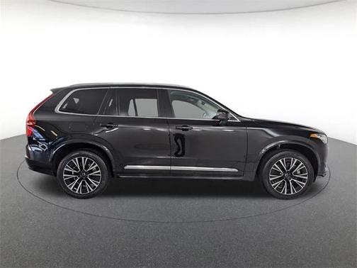 2024 Volvo XC90 Recharge Plug-In Hybrid T8 Plus Bright Theme 7-Seater