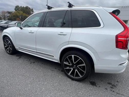 2023 Volvo XC90 B6 Plus 7-Seater