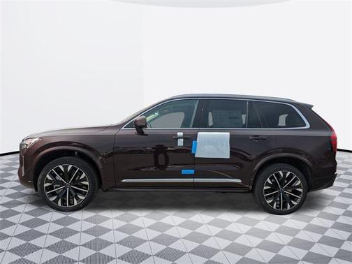 2025 Volvo XC90 B6 Core