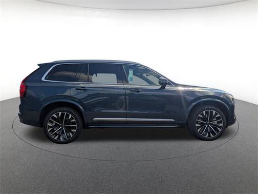 2025 Volvo XC90 Plug-In Hybrid T8 Plus 7-Seater