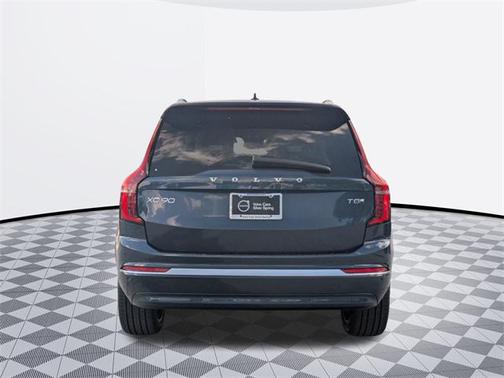 2025 Volvo XC90 Plug-In Hybrid T8 Plus 7-Seater