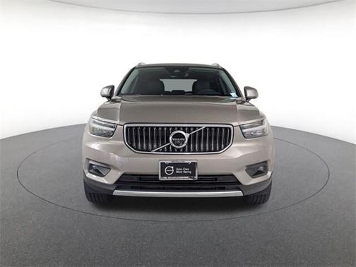 2022 Volvo XC40 T5 Inscription