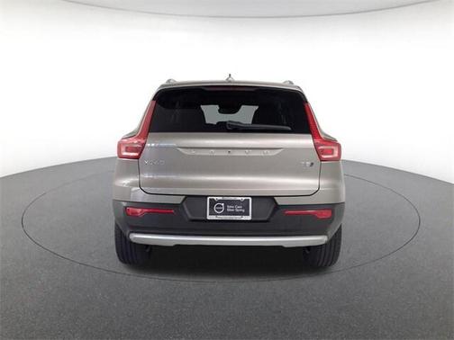 2022 Volvo XC40 T5 Inscription