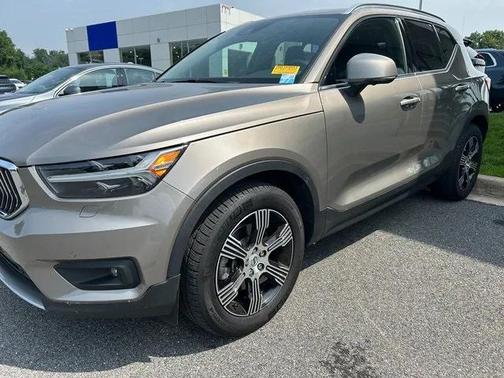 2022 Volvo XC40 T5 Inscription