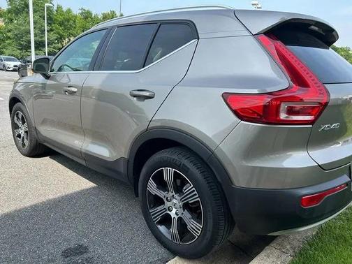 2022 Volvo XC40 T5 Inscription