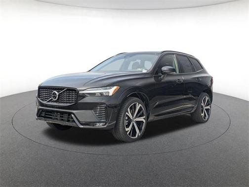2025 Volvo XC60 B5 Ultra