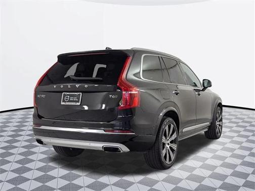 2021 Volvo XC90 T6 Inscription