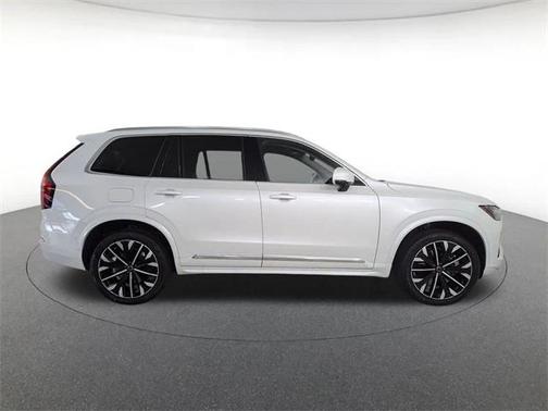 2025 Volvo XC90 Plug-In Hybrid T8 Plus 7-Seater