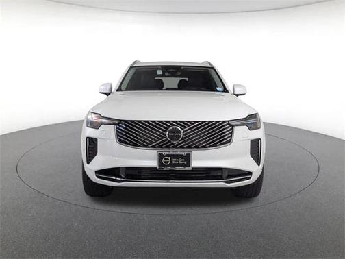 2025 Volvo XC90 Plug-In Hybrid T8 Plus 7-Seater