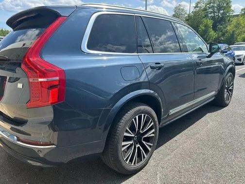 2023 Volvo XC90 Recharge Plug-In Hybrid T8 Plus Bright Theme 7-Seater
