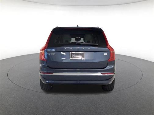 2023 Volvo XC90 Recharge Plug-In Hybrid T8 Plus Bright Theme 7-Seater