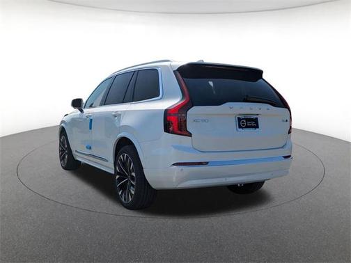 2025 Volvo XC90 B5 Ultra 7-Seater
