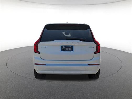 2025 Volvo XC90 B5 Ultra 7-Seater