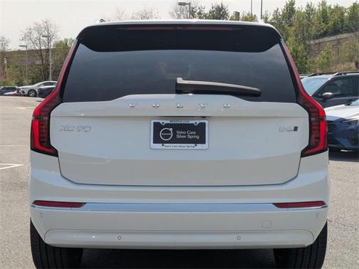 2025 Volvo XC90 B6 Plus 6-Seater