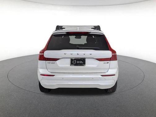 2023 Volvo XC60 B5 Core