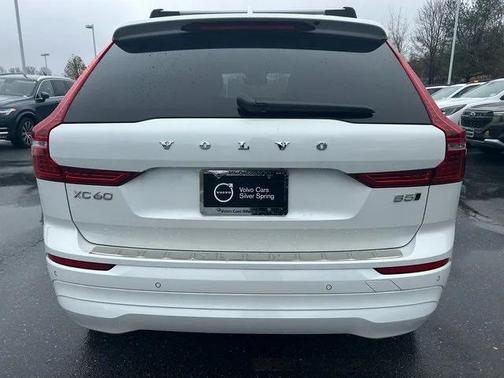 2023 Volvo XC60 B5 Core