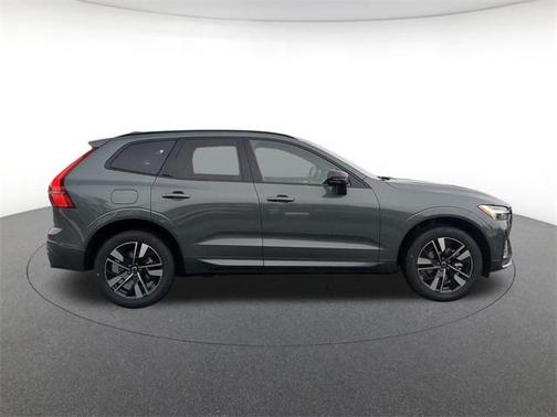 2026 Volvo XC60 B5 Core