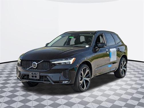 2025 Volvo XC60 B5 Ultra