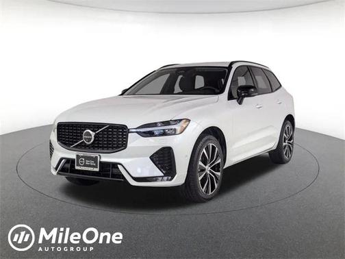 2025 Volvo XC60 B5 Plus