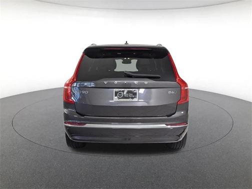 2023 Volvo XC90 B6 Plus 6-Seater