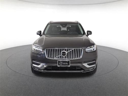2023 Volvo XC90 B6 Plus 6-Seater