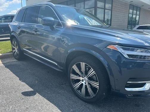 2023 Volvo XC90 B6 Ultimate 7-Seater