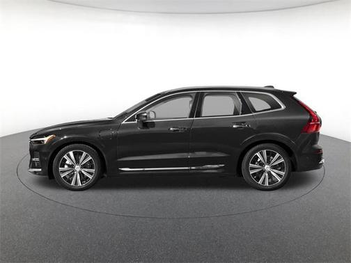 2025 Volvo XC60 Plug-In Hybrid T8 Ultra