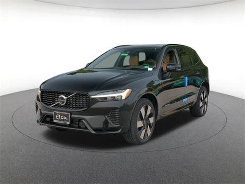 2025 Volvo XC60 Plug-In Hybrid T8 Ultra