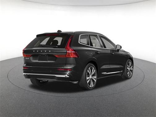 2025 Volvo XC60 Plug-In Hybrid T8 Ultra