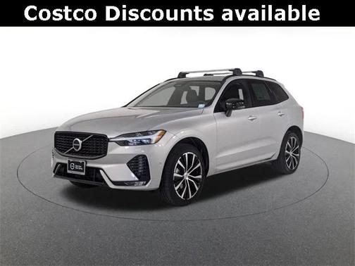 2023 Volvo XC60 B5 Plus Dark Theme