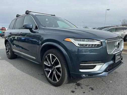 2023 Volvo XC90 B6 Plus 6-Seater